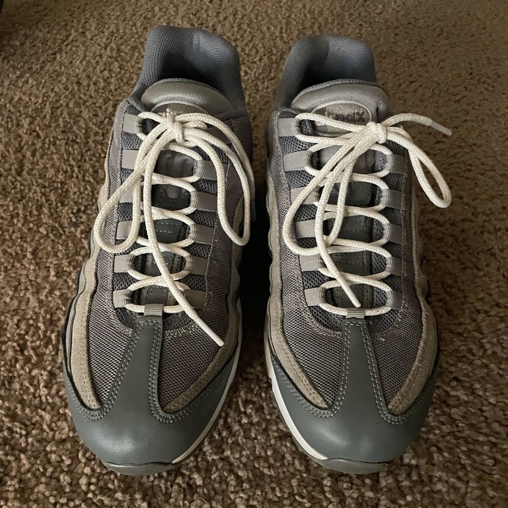 Mens air max 95 gray size 10.5